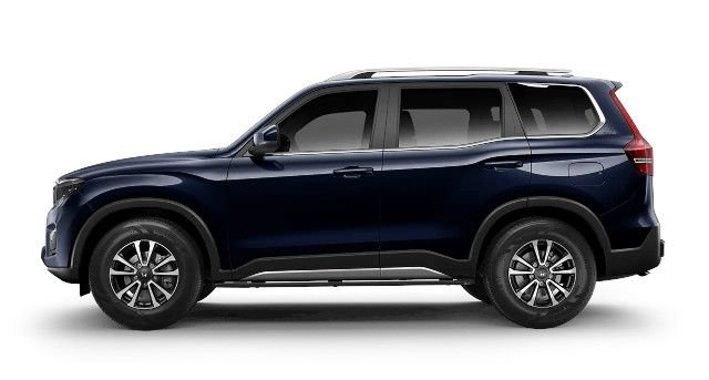 Z8T D MT 4WD 7 STR BS6.2 - N - Black Edition