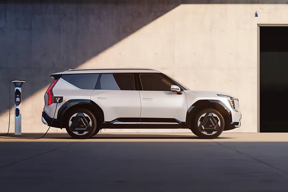 EV9 GT Line - Image 19
